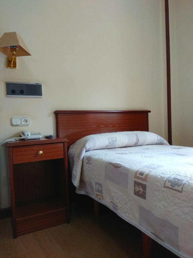 Hotel Capital De Galicia Сантьяго-де-Компостела Экстерьер фото