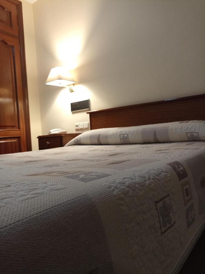 Hotel Capital De Galicia Сантьяго-де-Компостела Экстерьер фото