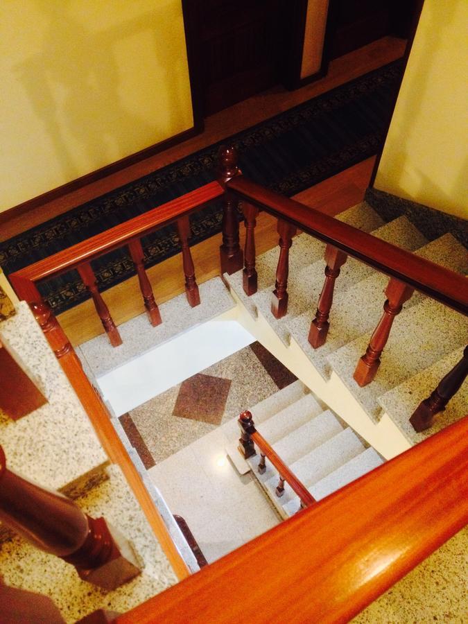 Hotel Capital De Galicia Сантьяго-де-Компостела Экстерьер фото